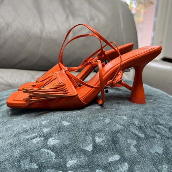 New Zara Fringed Orange High Heel Leather Sandals - Picture 3 of 8
